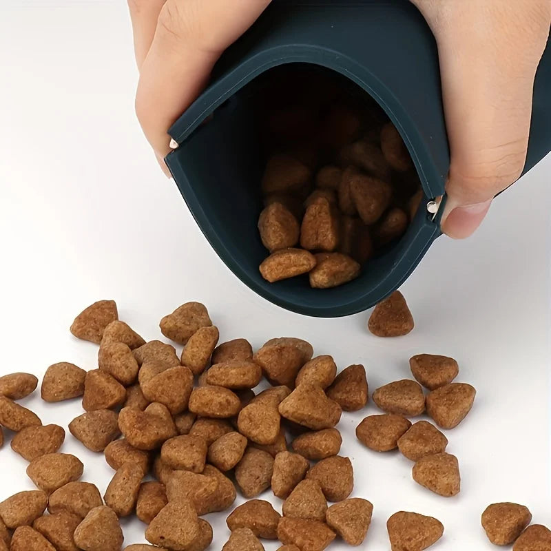 1pc Portable Silicone Pet Treat Bag Pet Dog Train Food Snacks Pockets Bag Walking Dog Training Food Storage Product Supply